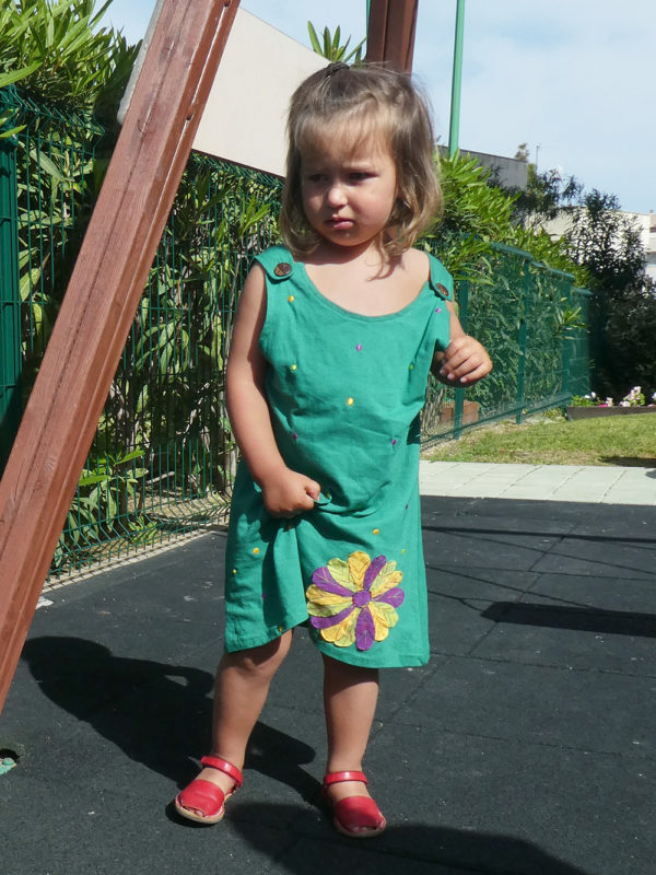 Vestido Verde con Flor