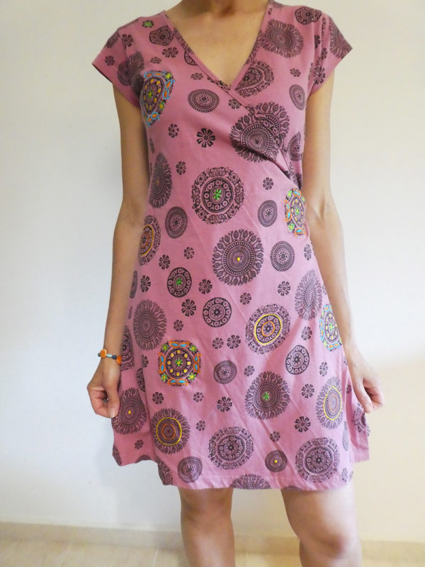 Vestido Rosa Claro con Mandalas - Imagen 2