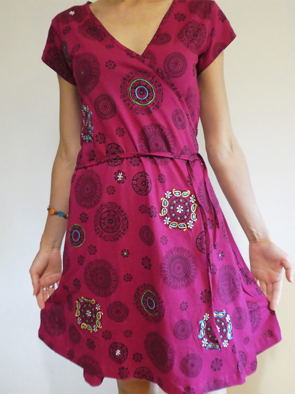 Vestido Rosa con Mandalas - Imagen 3