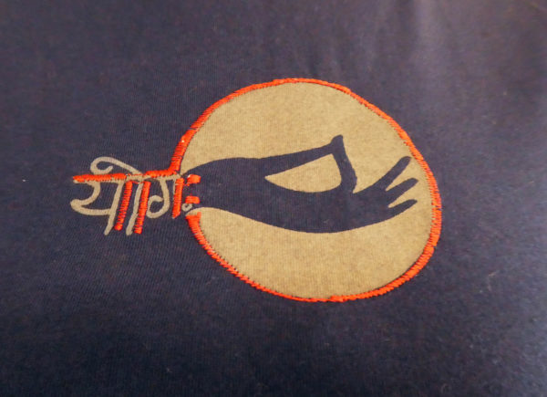 Camiseta Yoga Azul - Imagen 2